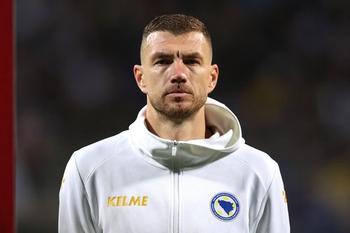 Soccer Football - FIFA World Cup - UEFA Qualifiers - Finals - BosnEdin Džekoa and Herzegovina's Edin Dzeko before the match REUTERS/Amel Emric