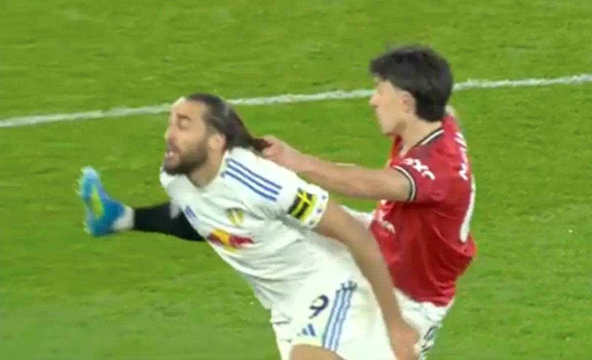 Lisandro na trenutak izgubio razum i zaradio crveni karton (VIDEO)