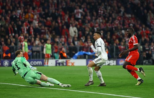 Soccer Football - UEFA Champions League - Quarter Final - Second Leg - B