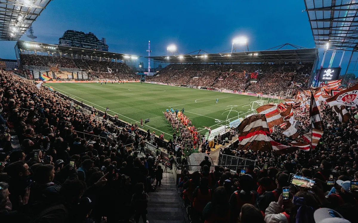 St. Pauli ostao bez pobjede: Vasilj primio gol u posljednjim minutama meča (VIDEO)