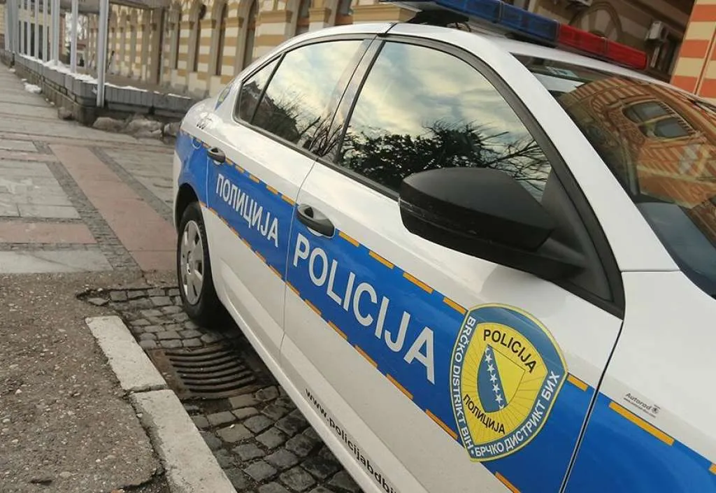 Policija u Brčkom uhapsila osobu osumnjičenu za spolni odnos sa djetetom mlađim od 15 godina