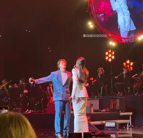 Džejla i Jakov ukrstili glasove