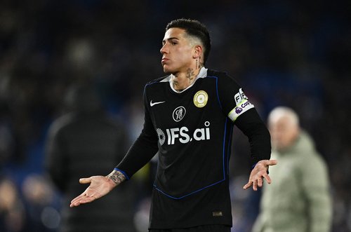 Soccer Football - Premier League - Brighton & Hove Albion v Chelsea - The American Express Community Stadium, Brighton, Britain - April 21, 2026 Chelsea's Enzo Fernandez looks dejected after the match REUTERS/Dylan Martinez EDITORIAL USE ONLY. NO USE WITH