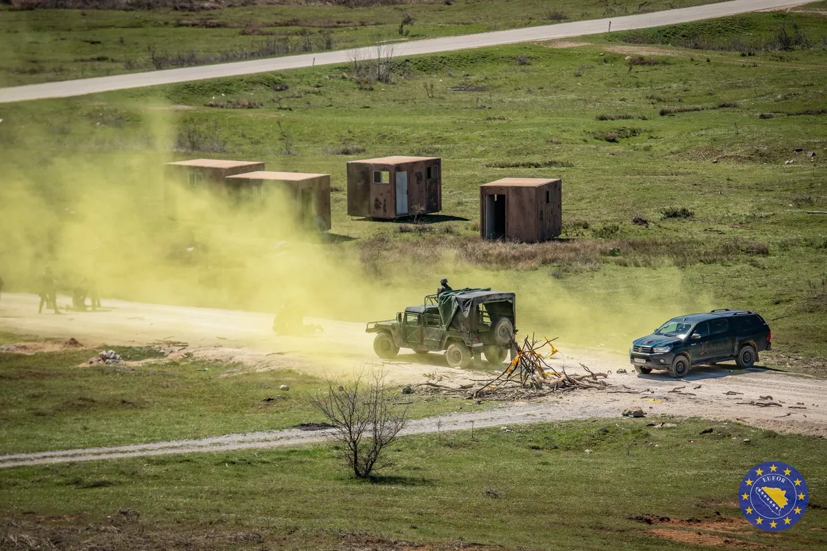 Zajedno jači: EUFOR i OS BiH demonstrirali zajedničku spremnost kroz „Kombinovani odgovor 26“