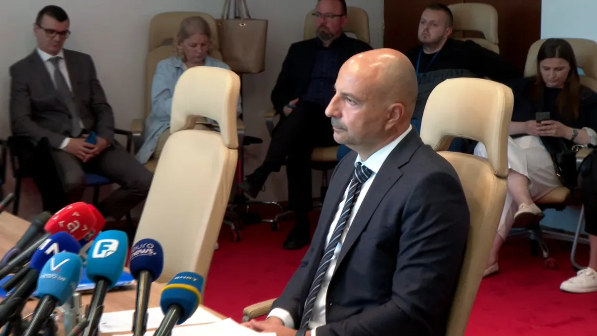 Pročitan odgovor Milanka Kajganića: Zašto se glavni tužilac protivio pojavljivanju Pašića pred Komisijom?