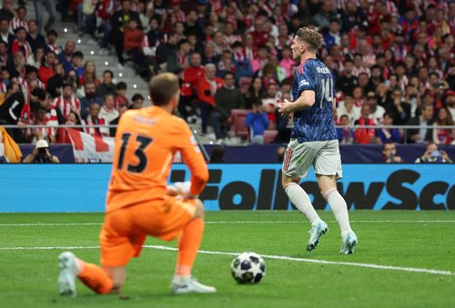 Soccer Football - UEFA Champions League - Semi Final - First Leg - Atletico Madrid v Arsenal - Riyadh Air Metropolitano, Madrid, Spain - April 29, 2026 Arsenal's Viktor Gyokeres celebrates scoring their first goal REUTERS/Violeta Santos Moura