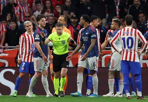 Soccer Football - UEFA Champions League - Semi Final - First Leg - Atletico M