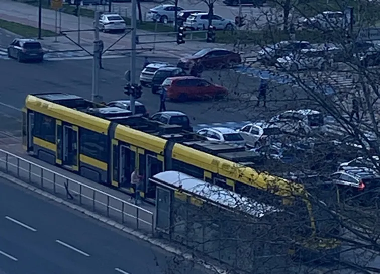 Sudar putničkog i policijskog vozila u Sarajevu: Velike gužve u saobraćaju