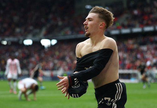 Soccer Football - Bundesliga - SC Freiburg v Bayern Munich - Europa Park Stadion,