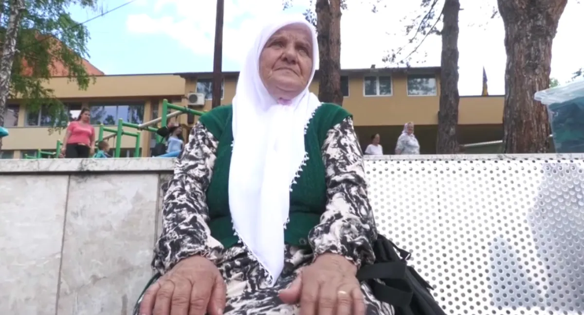 Hafizi je u genocidu ubijen muž, tri brata i drugi članovi porodice: 