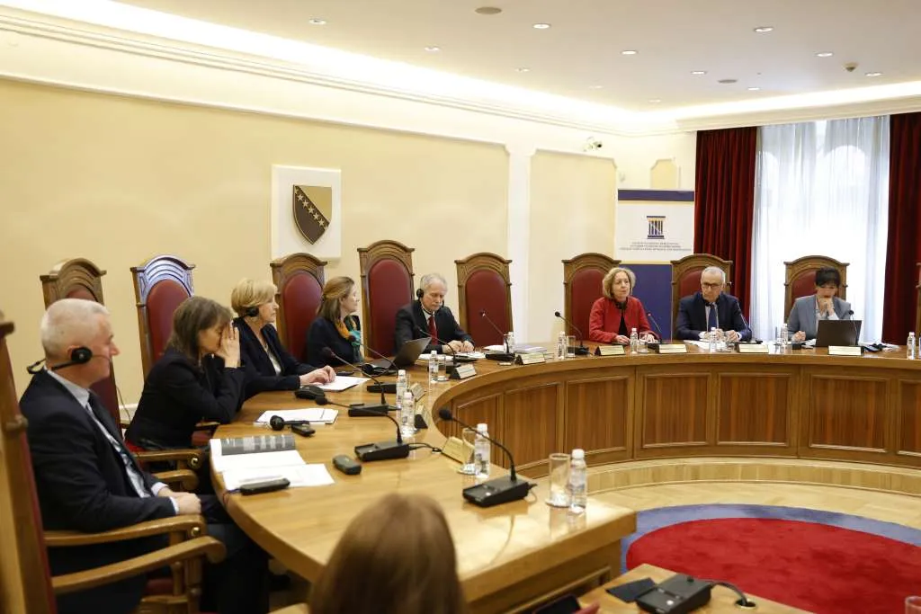 Sudije nedostaju, predmeti se gomilaju: Alarmantni podaci Ustavnog suda BiH