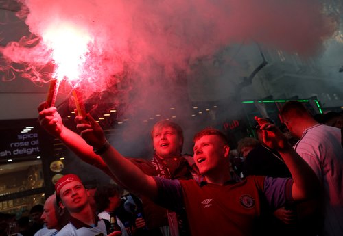 Soccer Football - UEFA Europa League - Final - Fans gather in Istanbul for SCž