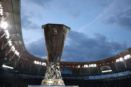 Soccer Football - UEFA Europa League - Final - SC Freiburg v Aston Villa - Besiktas Park, Istanbul, Turkey - May 20, 2026 The UEFA Europa League trophy is displayed inside the stadium before the match REUTERS/Isabel Infantes