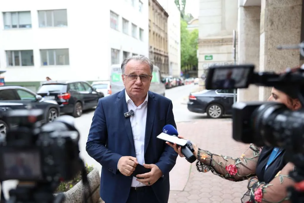 Nikšić se oglasio nakon podizanja optužnice protiv bivšeg direktora Autocesta FBiH i još tri osobe