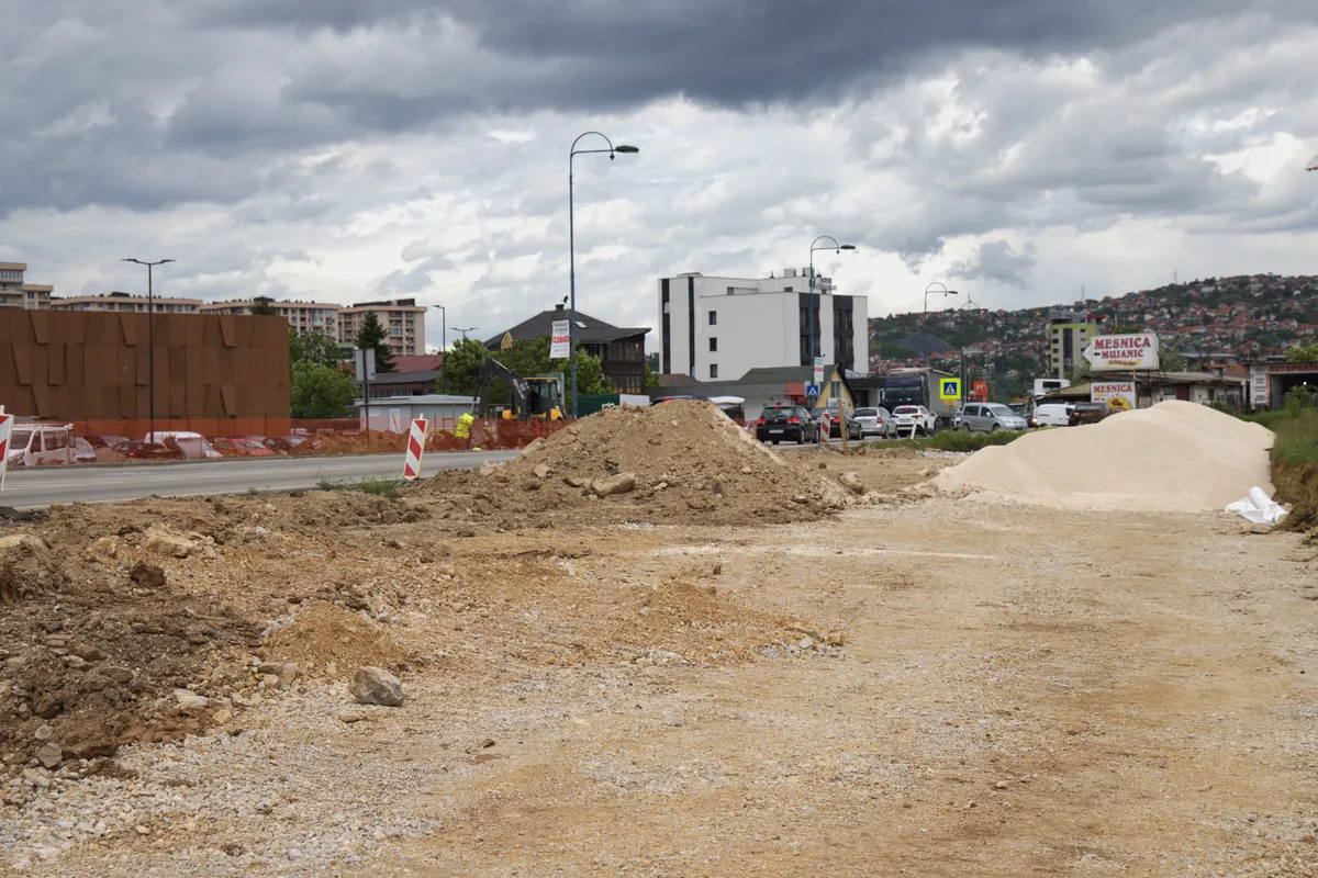 "Saobraćajni čep" od Stupske petlje do Aerodroma u Sarajevu: Tri poddionice, srednja se gradi