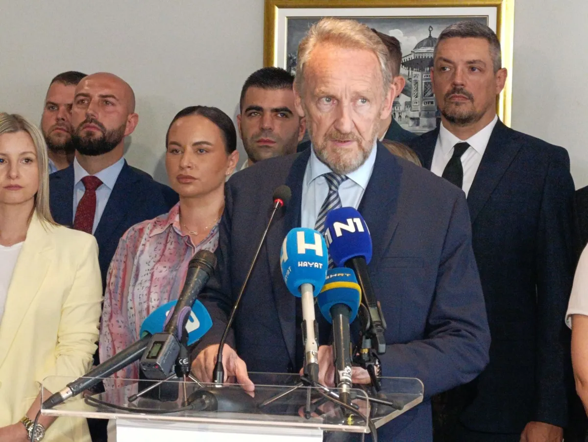 Izetbegović: Amerikanci odustali od 