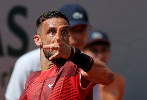 2026-05-24T095234Z_1510555573_UP1EM5O0QHGIY_RTRMADP_3_TENNIS-FRENCHOPEN