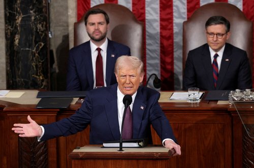 FILE PHOTO: U.S. President Donald Trump delivers a speech to a joint session of Congress, in the House Chamber of the U.S. Capitol in Washington, D.C., U.S., March 4, 2025. REUTERS/Kevin Lamarque/File Photo