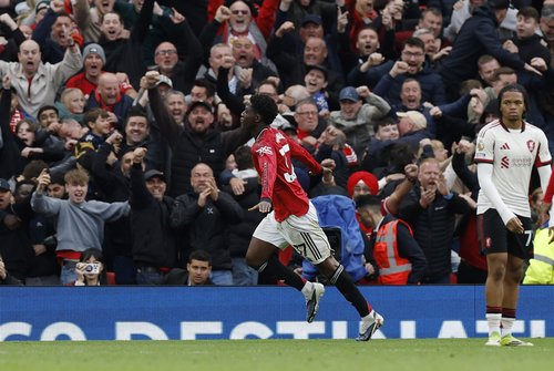 2026-05-03T161414Z_530742556_UP1EM53193PNQ_RTRMADP_3_SOCCER-ENGLAND-MUN-LIV