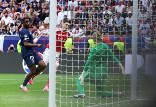 Soccer Football - UEFA Champions League - Final - Paris St Germain v Arsenal - Puskas Arena, Budapest, Hungary - May 30, 2026 Arsenal's Kai Havertz scores their first goal past Paris St Germain's Matvey Safonov REUTERS/Phil Noble