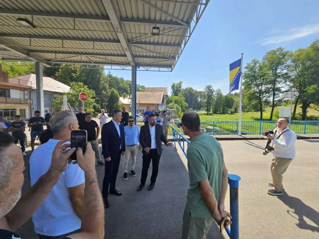 GP Tržačka Raštela otvoren za međunarodni promet putnika naredna tri mjeseca