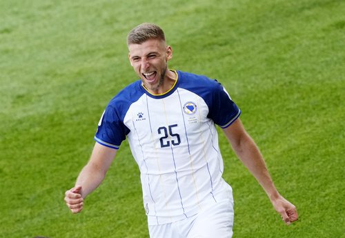 Soccer Football - FIFA World Cup 2026 - Group B - Canada v Bosnia and Herzegovina - Toronto Stadium, Toronto, Canada - June 12, 2026 Bosnia and Herzegovina's Jovo Lukic celebrates scoring their first goal IMAGN IMAGES via Reuters/Kevin Sousa