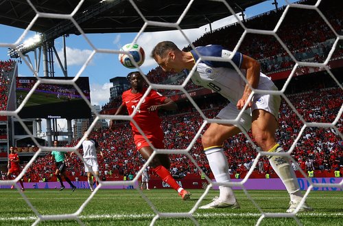 Soccer Football - FIFA World Cup 2026 - Group B - Canada v Bosnia and Herzegovina - Toronto Stadium, Toronto, Canada - June 12, 2026 Bosnia and Herzegovina's Nikola Katic heads the ball clear from the goal line REUTERS/Claudia Greco