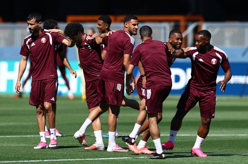 Soccer Football - FIFA World Cup 2026 - Qatar Training - San Jose Park, San Jose, California, U.S. - June 12, 2026 Qatar's Boualem Khoukhi, Ahmed Alaaeldin, Mohamed Manai, Abdulaziz Hatem and Assim Madibo during training REUTERS/Eloisa Lopez