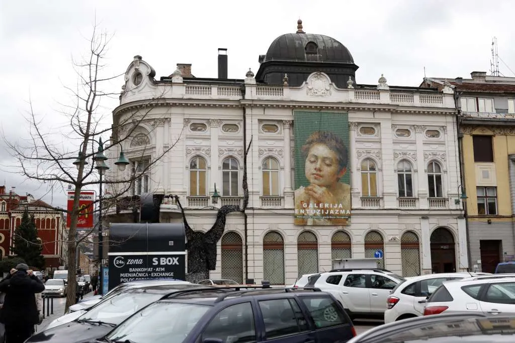 Zbog iznenadne smrti Edina Numankadića, odgođeno otvaranje izložbe 'Prisustvo'