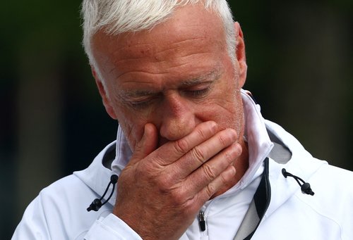 Soccer Football - FIFA World Cup 2026 - France Training - INF Clairefontaine, Clairefontaine-en-Yvelines, France - June 6, 2026 France coach Didier Deschamps during training REUTERS/Gonzalo Fuentes
