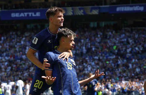 Soccer Football - FIFA World Cup 2026 - Group B - Bosnia and Herzegovina v Qatar - Seattle Stadium, Seattle, Washington, U.S. - June 24, 2026 Bosnia and Herzegovina's Kerim Alajbegovic celebrates scoring their first goal with Esmir Bajraktarevic REUTERS/C
