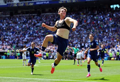 2026-06-24T210613Z_1778327727_UP1EM6O1LP0AI_RTRMADP_3_SOCCER-WORLDCUP-BIH-QAT