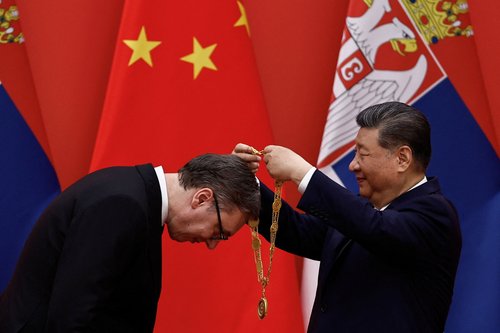 Chinese President Xi Jinping awards Serbian President Aleksandar Vucic
