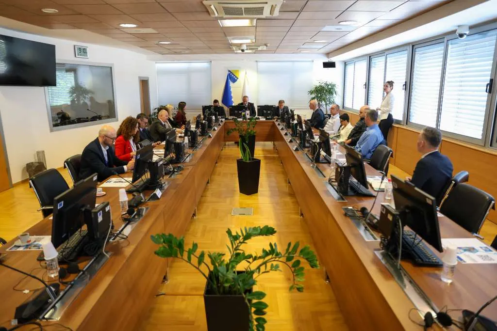VSTV BiH odlučio usprotiviti se EU nakon najave obustave finansiranja