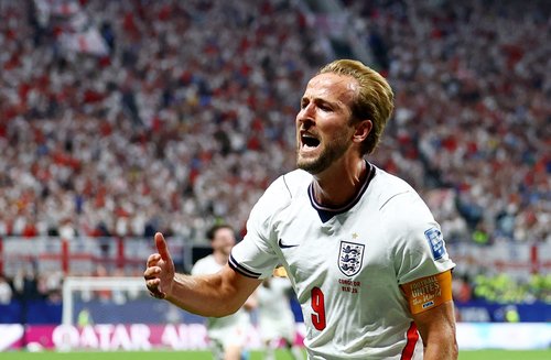 Soccer Football - FIFA World Cup 2026 - Round of 32 - England v DR Congo - Atlanta Stadium, Atlanta, Georgia, U.S. - July 1, 2026 England's Harry Kane celebrates scoring their second goal REUTERS/Claudia Greco