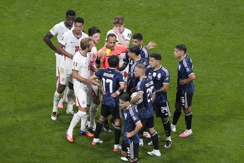 2026-07-15T194630Z_1790614970_UP1EM7F1IXH16_RTRMADP_3_SOCCER-WORLDCUP-ENG-ARG