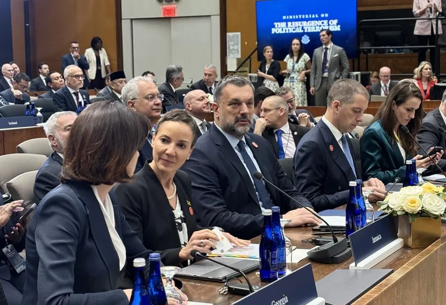 Konaković u Washingtonu upozorio predstavnike 65 država na opasnosti političkog ekstremizma i Dodikove secesije