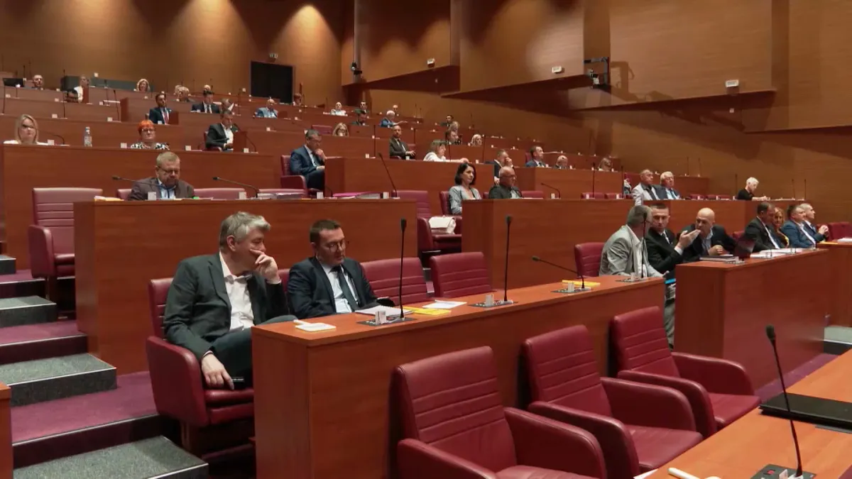 Ne stišavaju se reakcije na odluku komšija: Rezolucija Hrvatskog sabora ocijenjena kao direktno miješanje u unutrašnje stvari BiH