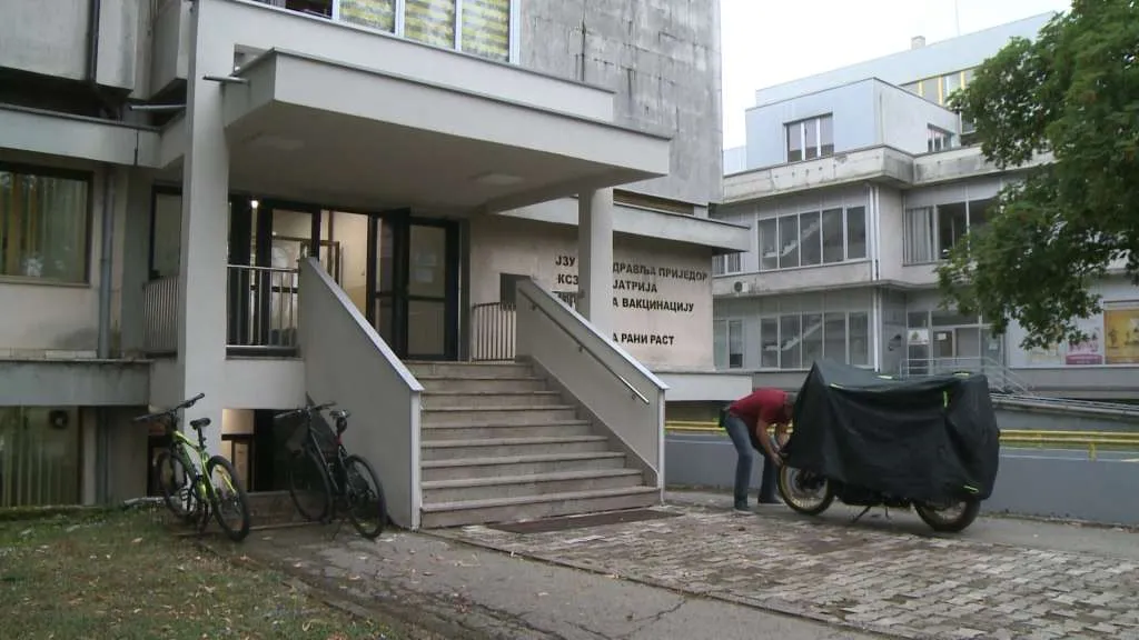 Zabrinjavajući rezultati pregleda prvačića u Prijedoru: Sve više djece sa prekomjernom težinom, govornim manama i lošim vidom