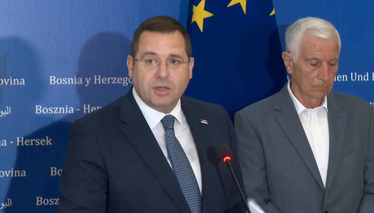Nović i Kovačević predstavili amandmane SNSD-a na zakone o Sudu BiH i VSTV-u: Traže sjedište Apelacionog odjeljenja u Banjoj Luci i VSTV-a u Istočnom Sarajevu