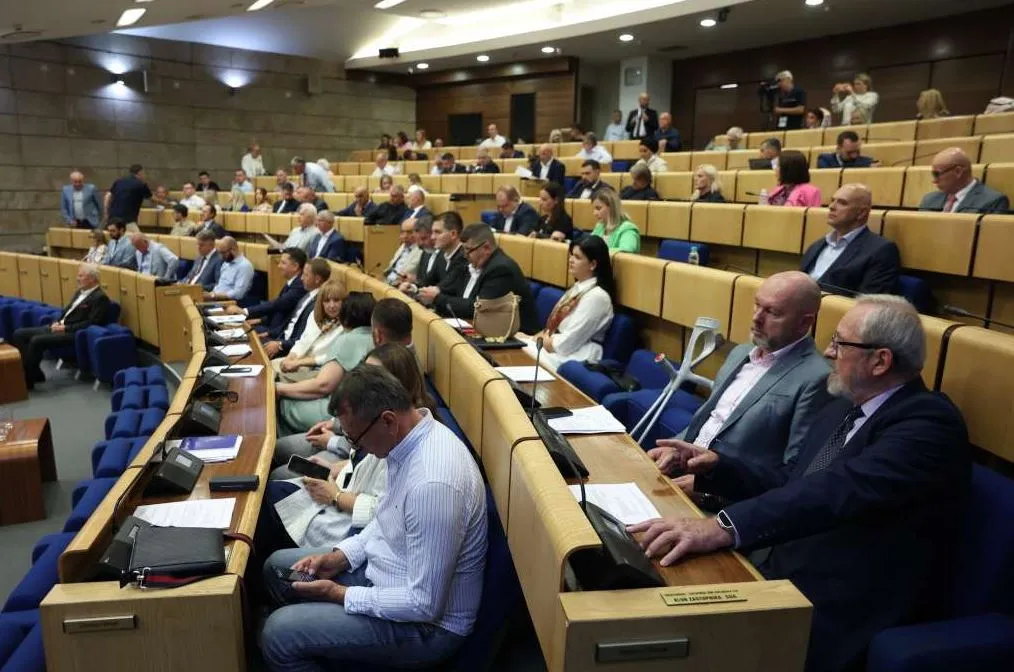 Predstavnički dom Parlamenta FBiH prihvatio zakon o boračkom dodatku: 1,5 KM za svaki mjesec u vojsci