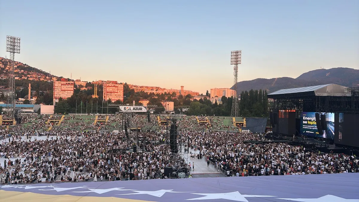 Zavirite u stadion Koševo uoči koncerta dine Merlina FOTO/VIDEO