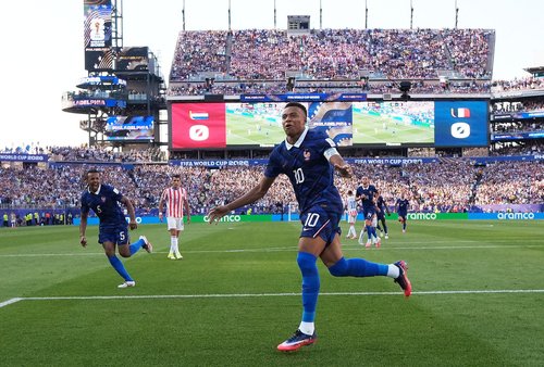 Soccer Football - FIFA World Cup 2026 - Round of 16 - Paraguay v France - Philadelphia Stadium, Philadelphia, Pennsylvania, U.S. - July 4, 2026 France's Kylian Mbappe celebrates scoring their first goal REUTERS/Omar Aziz TPX IMAGES OF THE DAY