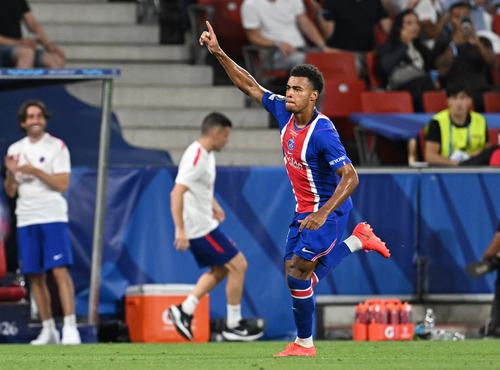 Soccer Football - UEFA Super Cup - Paris St Germain v Aston Villa - Stadion Salzburg, Salzburg, Austria - August 12, 2026 Paris St Germain's Desire Doue celebrates scoring their second goal REUTERS/Angelika Warmuth