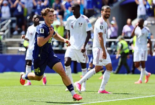 Soccer Football - FIFA World Cup 2026 - Group B - Bosnia and Herzegovina v Qatar - Seattle Stadium, Seattle, Washington, U.S. - June 24, 2026 Bosnia and Herzegovina's Ermin Mahmic celebrates scoring their third goal IMAGN IMAGES via Reuters/Blake Dahlin