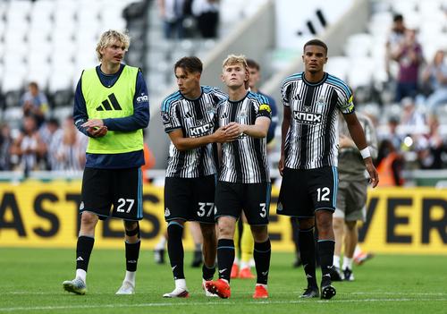 Soccer Football - Premier League - Newcastle United v Liverpool - St James' Park, Newcastle, Britain - August 23, 2026 Newcastle United's Nick Woltemade, Amar Dedic, Lewis Hall and Malick Thiaw after the match Action Images via Reuters/Lee Smith EDITORIAL