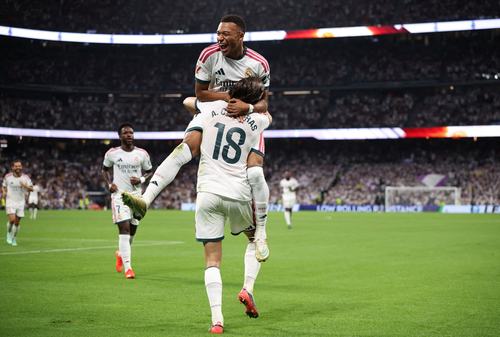 Soccer Football - LaLiga - Real Madrid v Rayo Vallecano - Estadio Bernabeu,