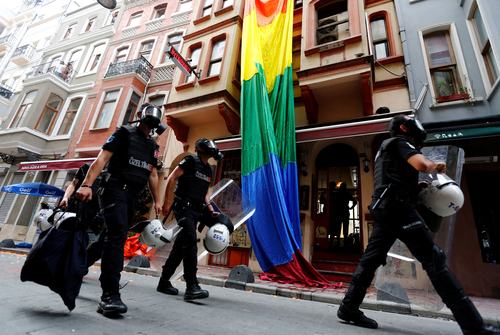 2026-09-13T123408Z_142593734_RC2CINA5G2ZN_RTRMADP_3_TURKEY-LGBT