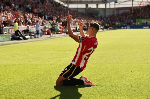 Soccer Football - Premier League - Brentford v Sunderland - GTech Community Stadium, London, Britain - September 5, 2026 Brentford's Vitaly Janelt celebrates scoring their first goal REUTERS/David Klein EDITORIAL USE ONLY. NO USE WITH UNAUTHORIZED AUDIO,