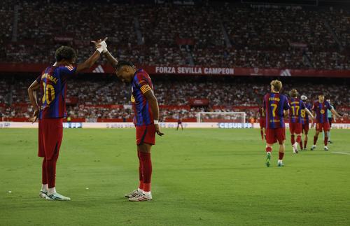 2026-09-19T210356Z_149469352_UP1EM9J1MII9Q_RTRMADP_3_SOCCER-SPAIN-SEV-BAR